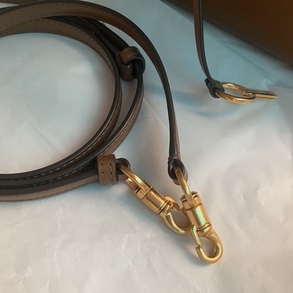 Sold💝💝Authentic Tory Burch Lee Radziwill Petite Bag🤎 - Picture 11 of 16